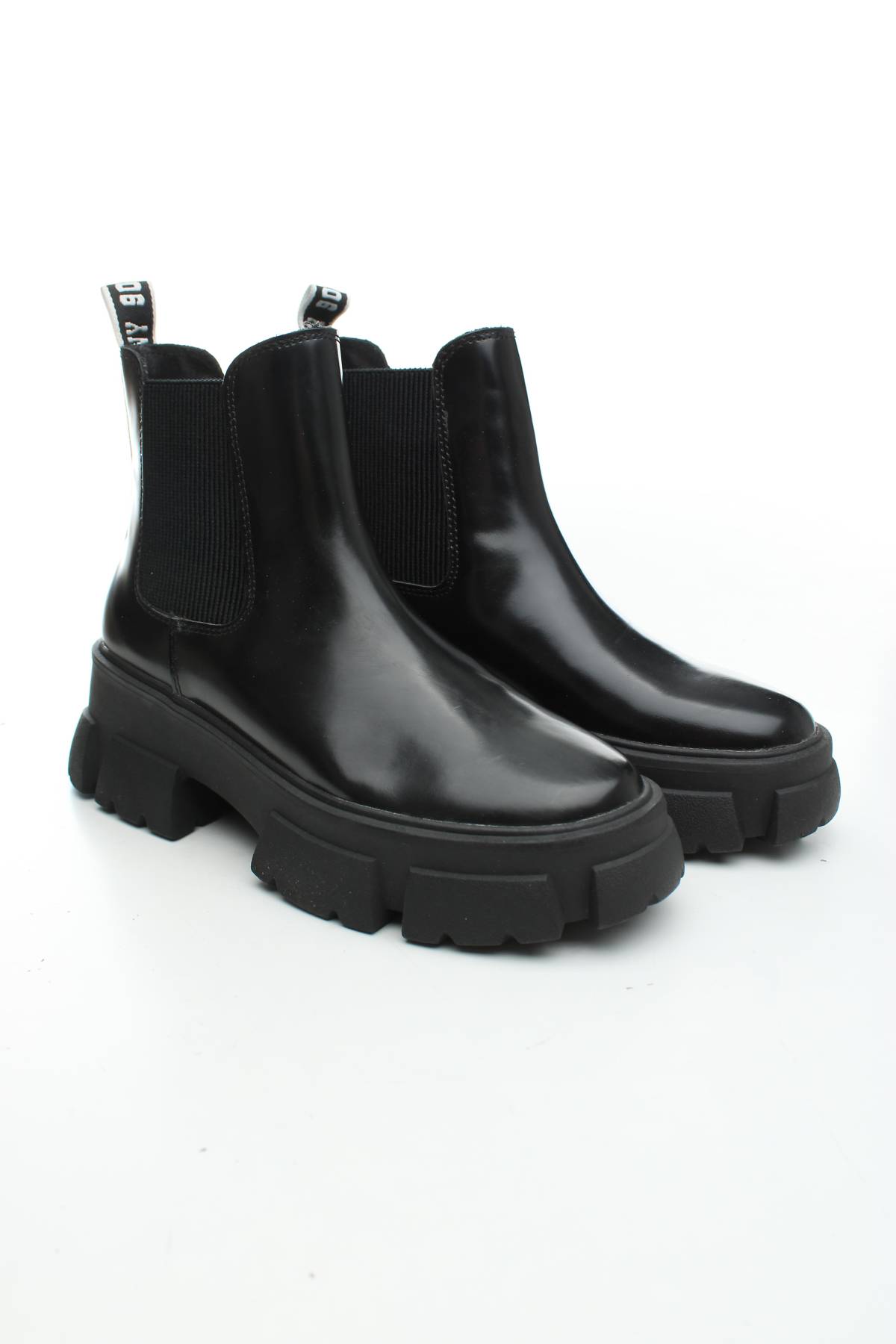 Дамски боти Steve Madden3