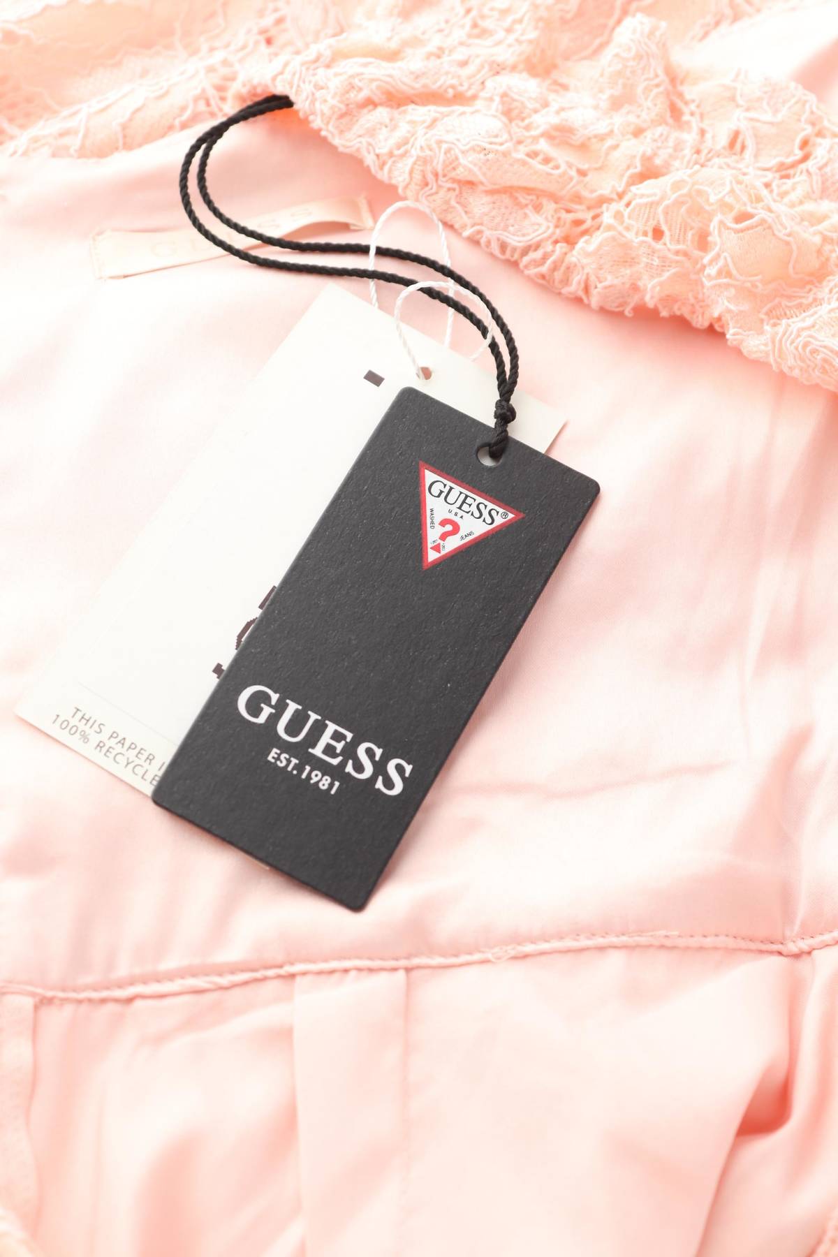 Рокля Guess3