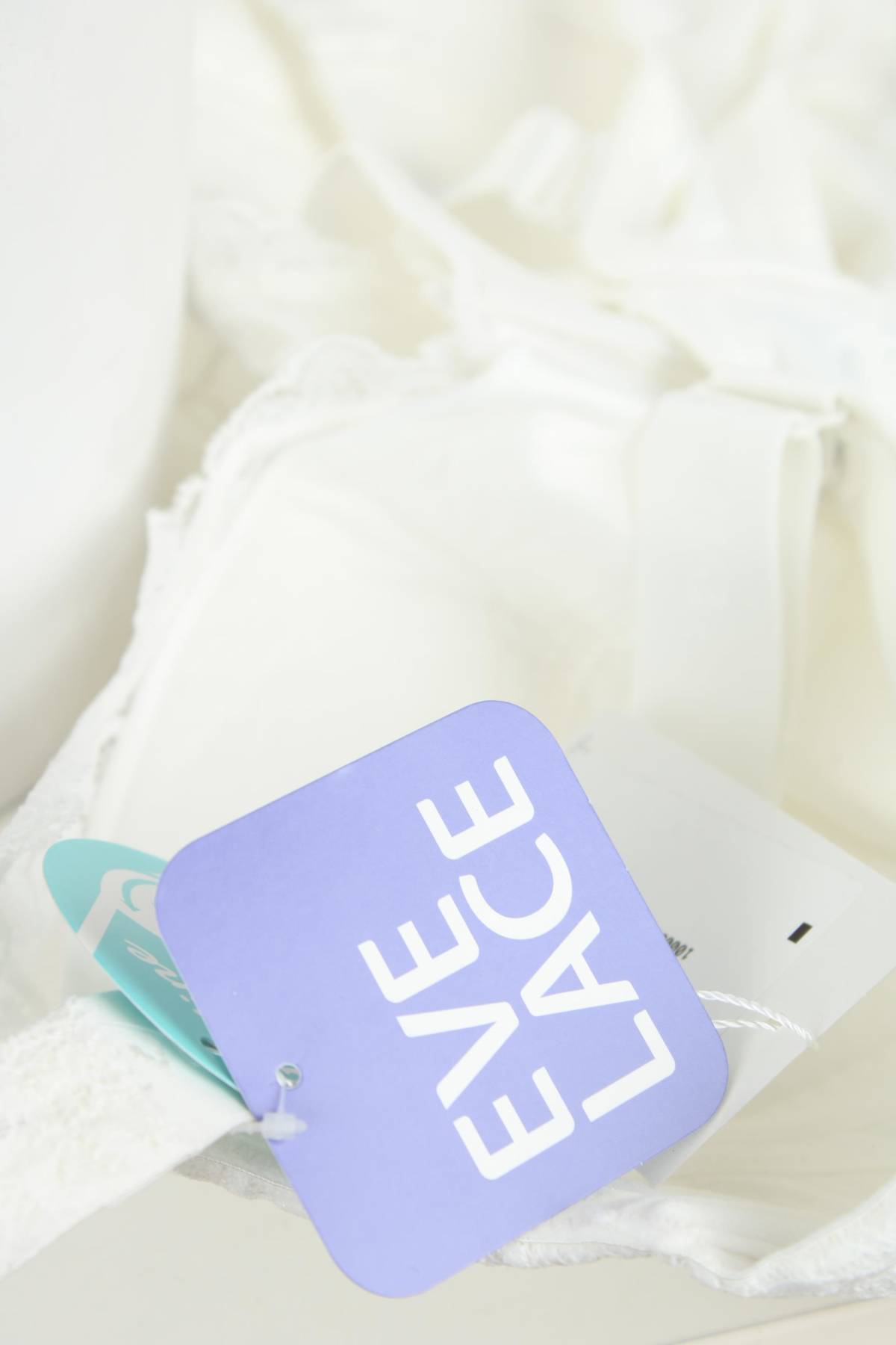 Сутиен Evelace3