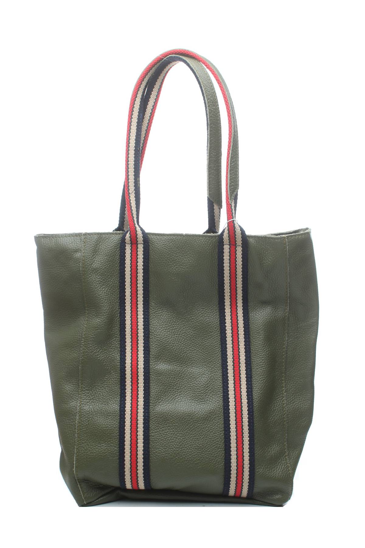 Дамска кожена чанта Charm4