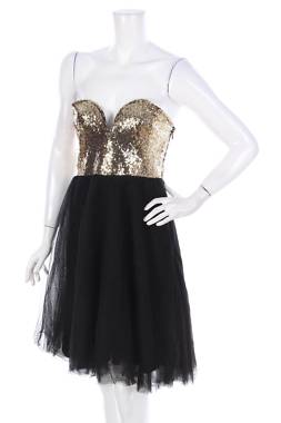 Рокля Charlotte Russe1 - Contour.bg Рокля Charlotte Russe1