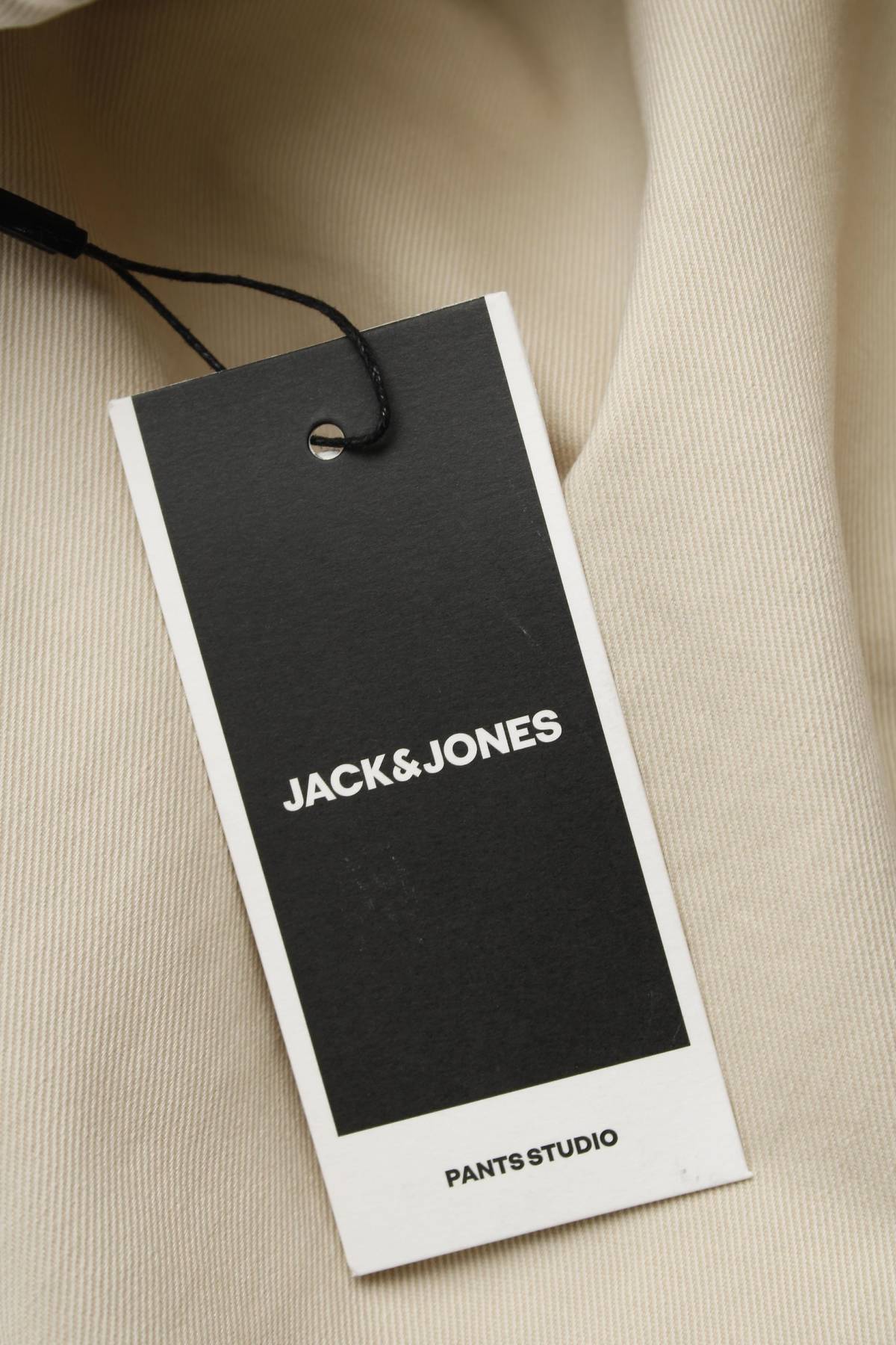 Мъжки къси дънки Jack & Jones3