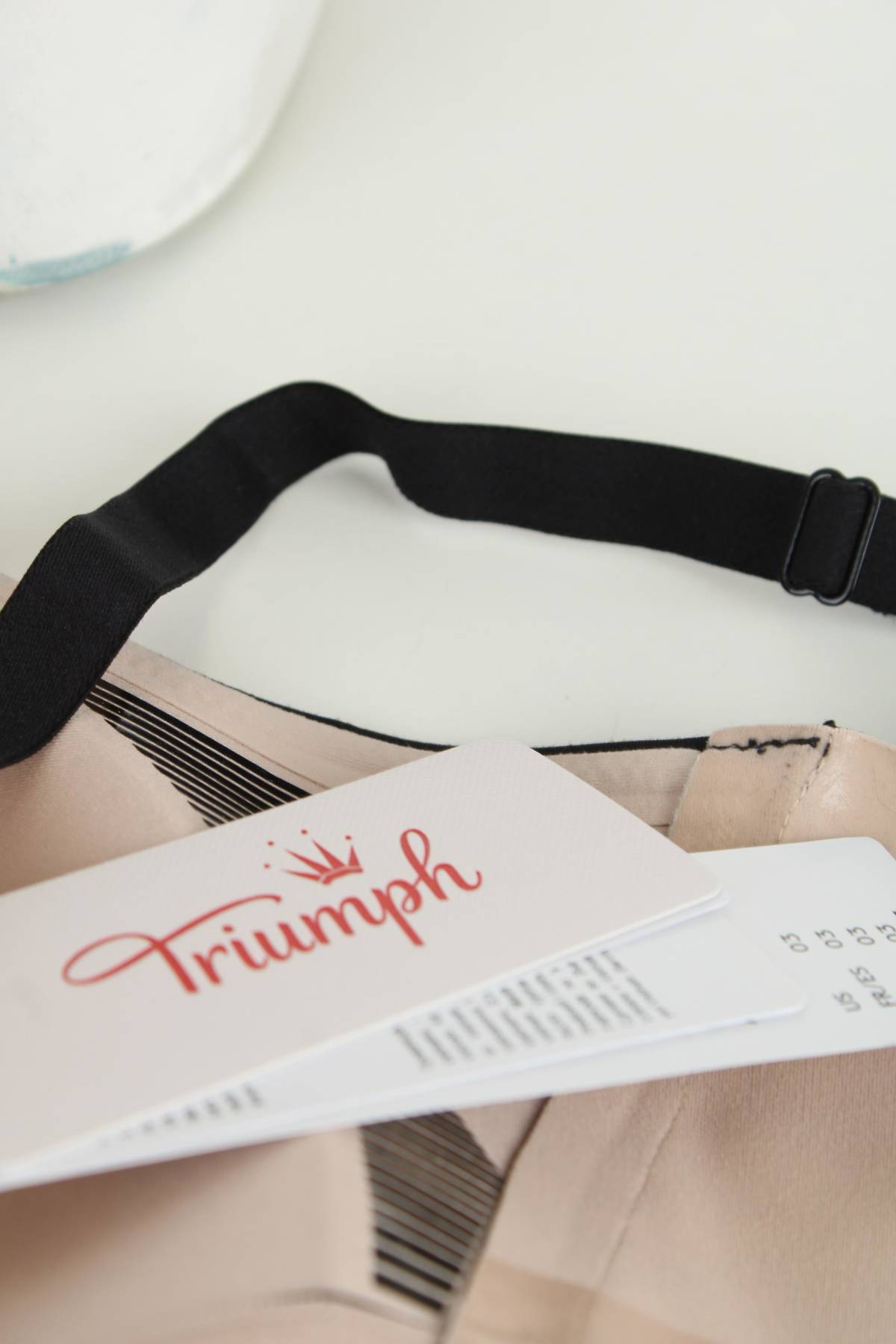 Сутиен Triumph3 - Contour.bg Сутиен Triumph3