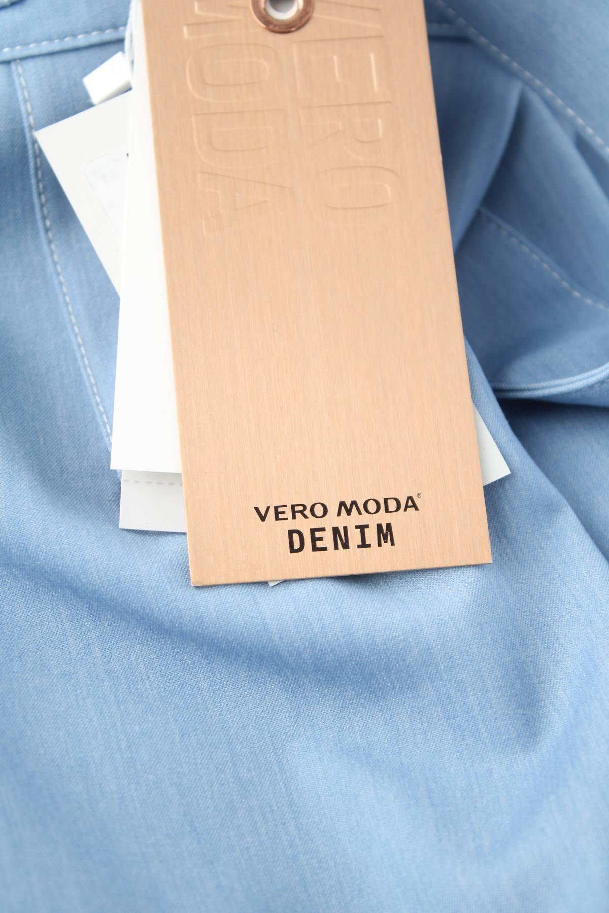 Γυναικείο παντελόνι Vero Moda3