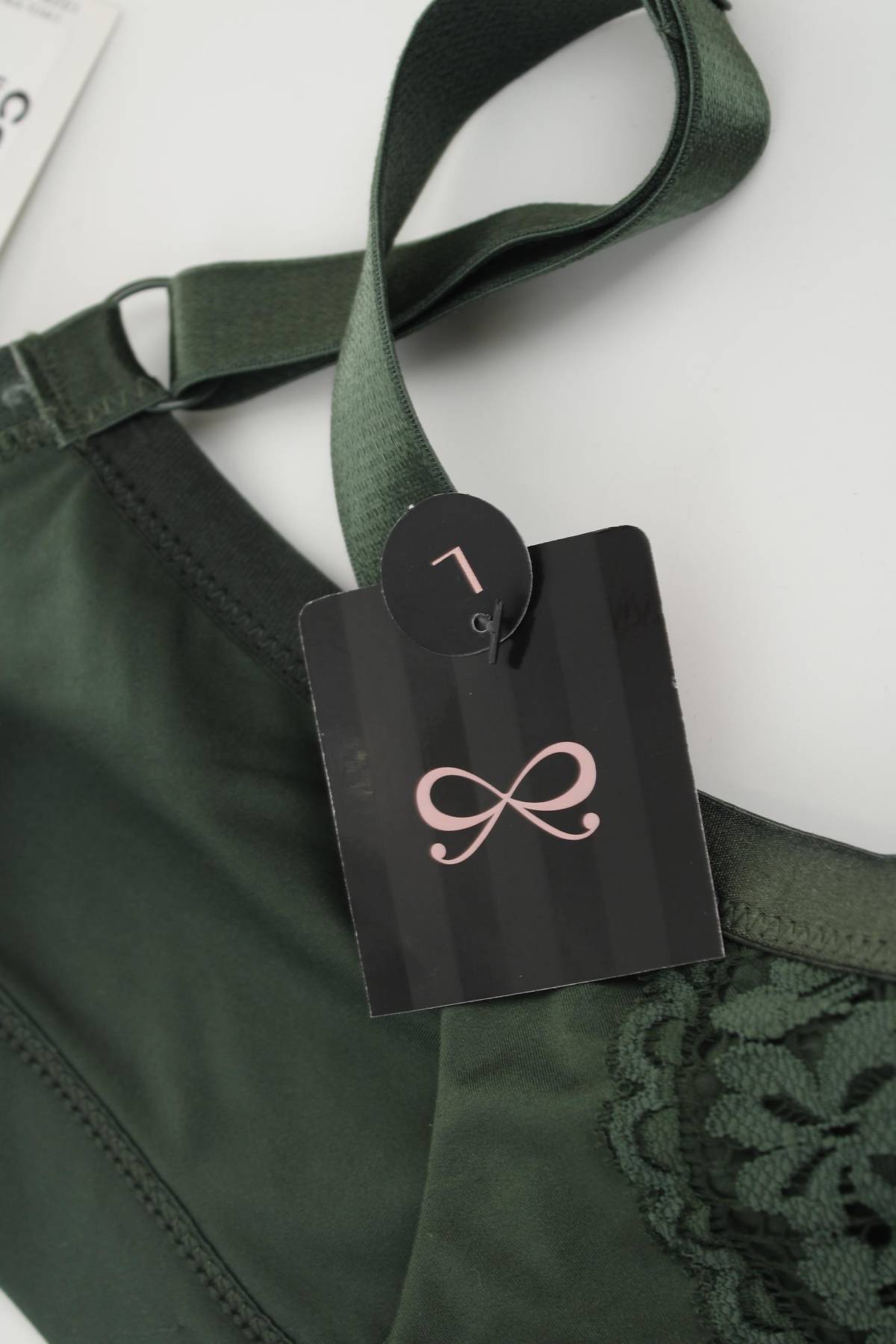 Сутиен Hunkemoller3 - Contour.bg Сутиен Hunkemoller3
