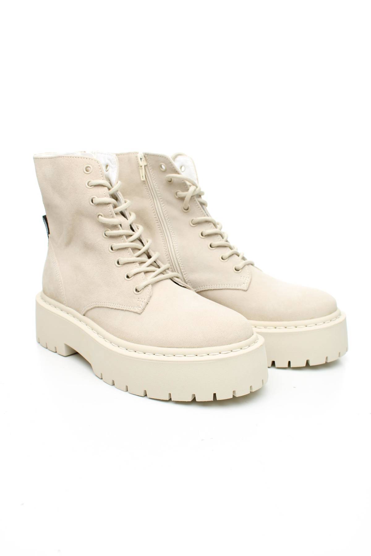 Γυναικεία μποτάκια Steve Madden3