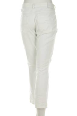 Дамски дънки Diesel2 - Contour.bg Дамски дънки Diesel2