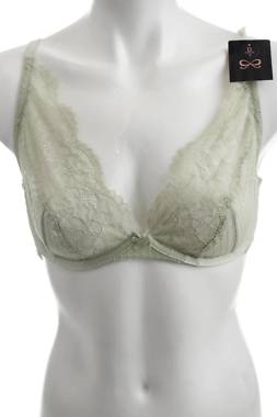 Сутиен Hunkemoller1