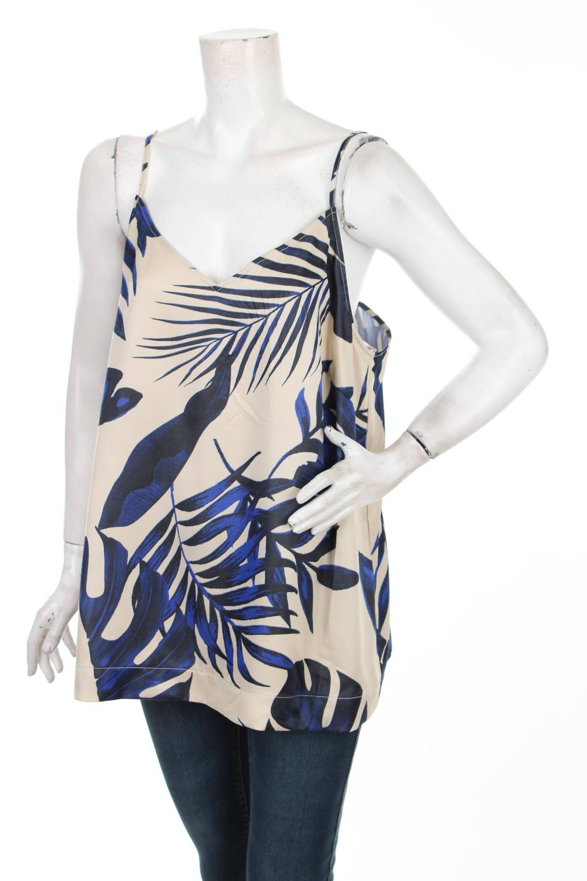 Γυναικείο αμάνικο Vero Moda1