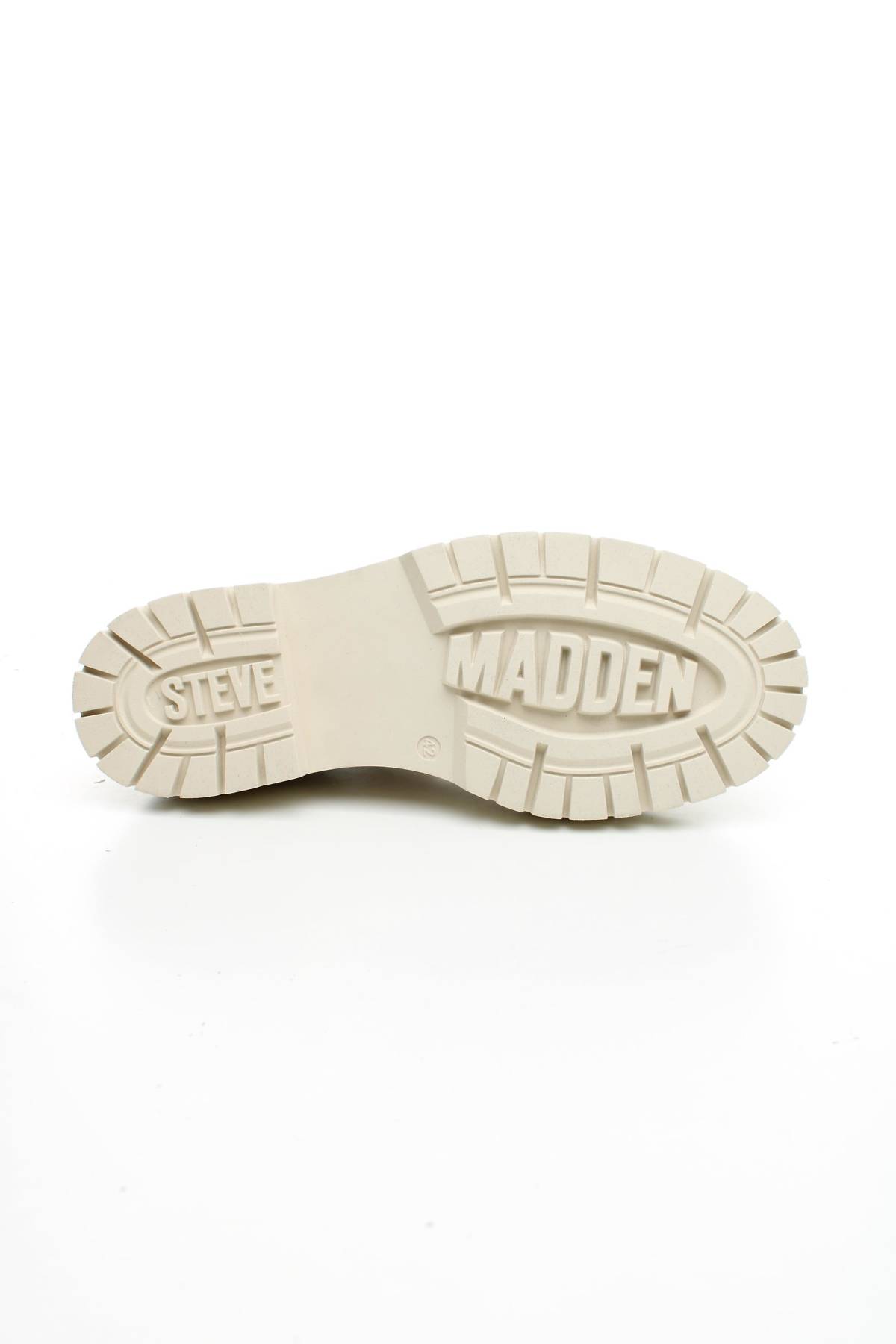 Γυναικεία μποτάκια Steve Madden4