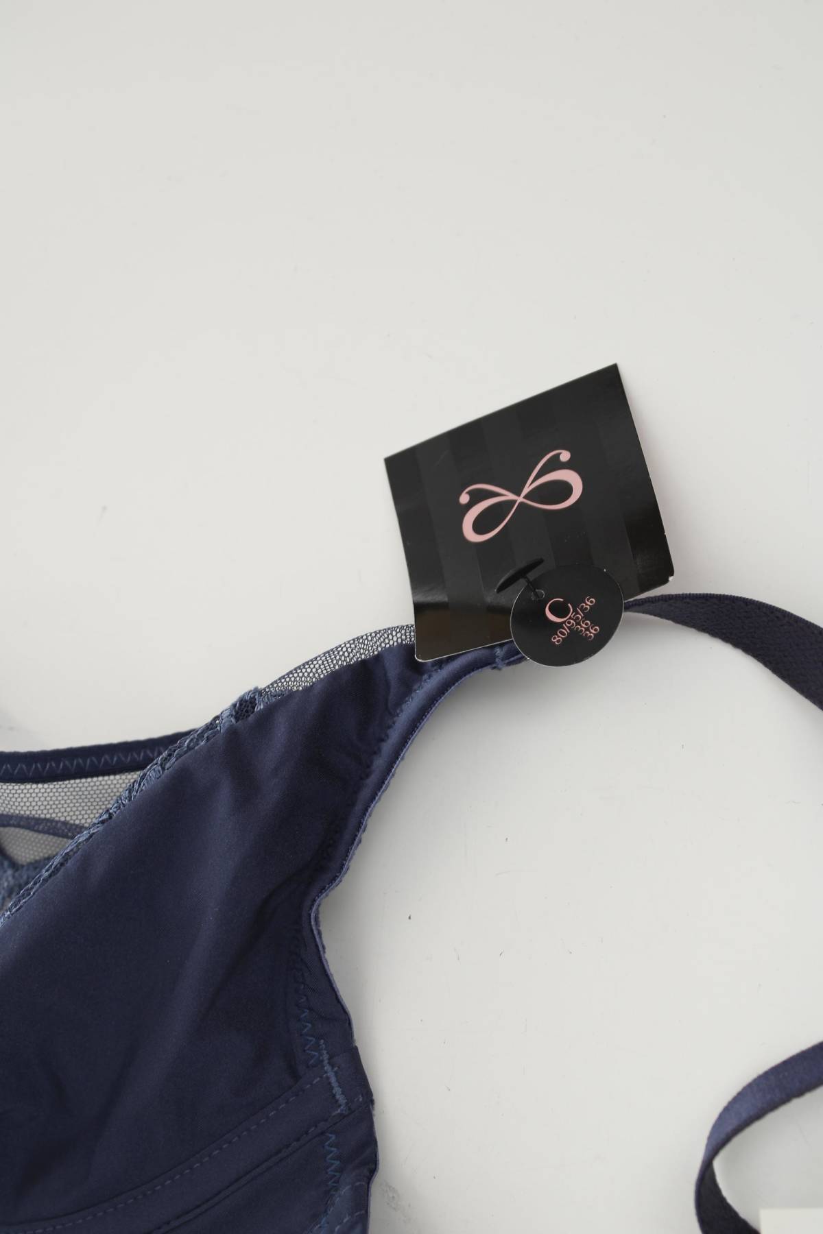 Σουτιέν Hunkemoller3