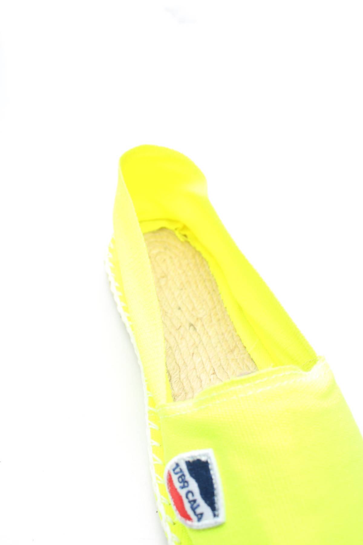 Γυναικεία παπούτσια Cala 17895