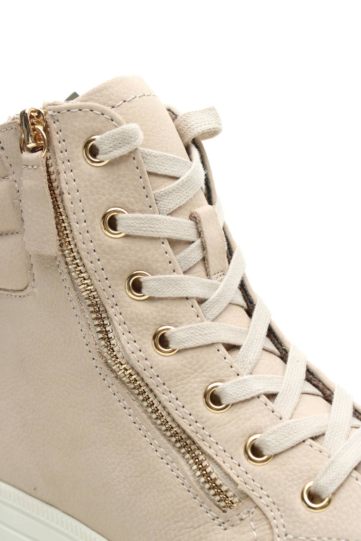 Дамски боти Tamaris5