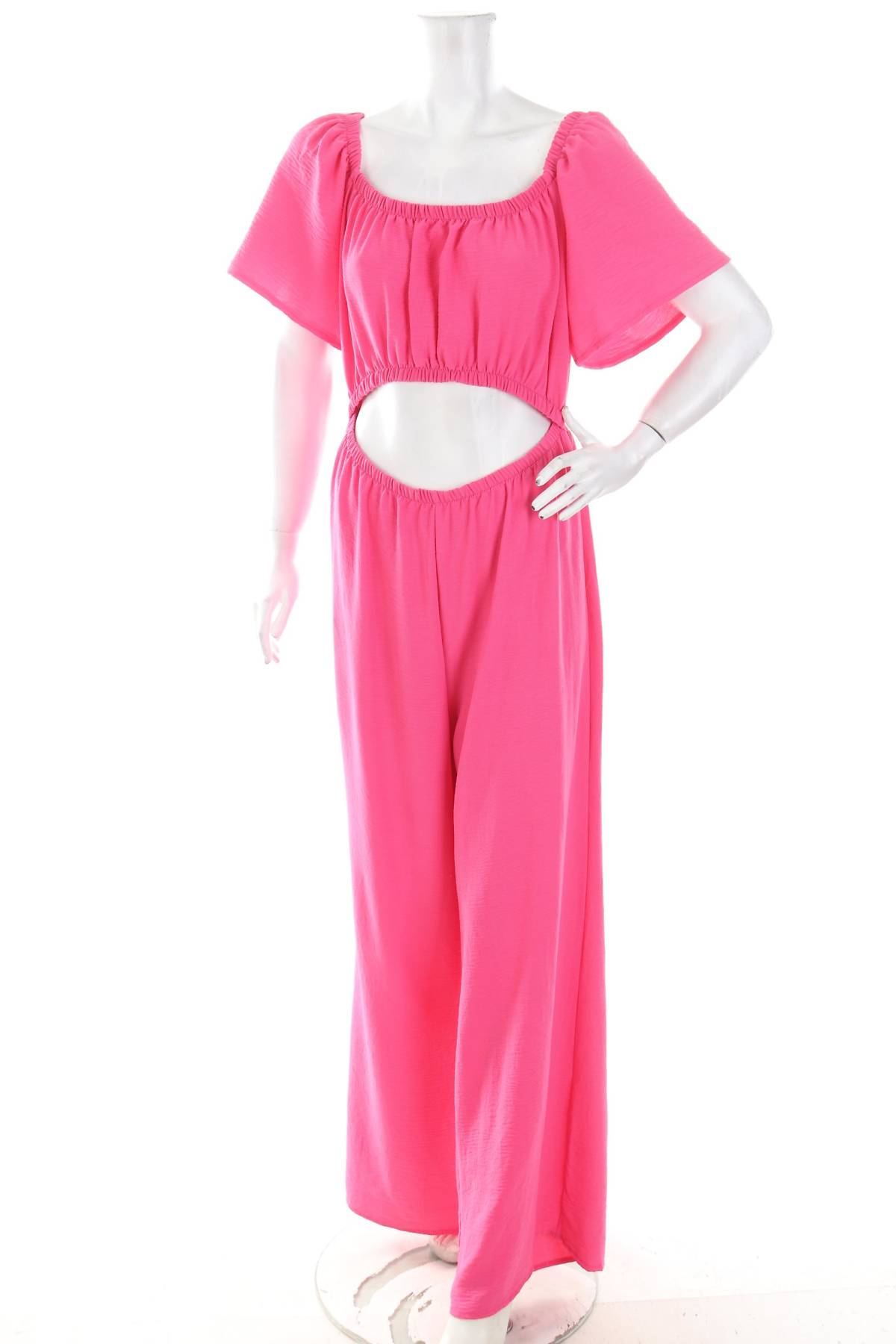 Дамски гащеризон Boohoo1 - Contour.bg Дамски гащеризон Boohoo1