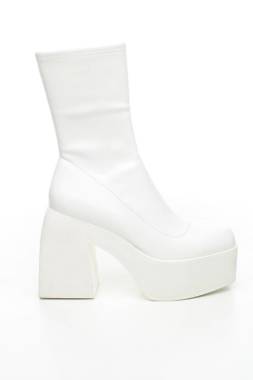 Дамски ботуши Steve Madden1