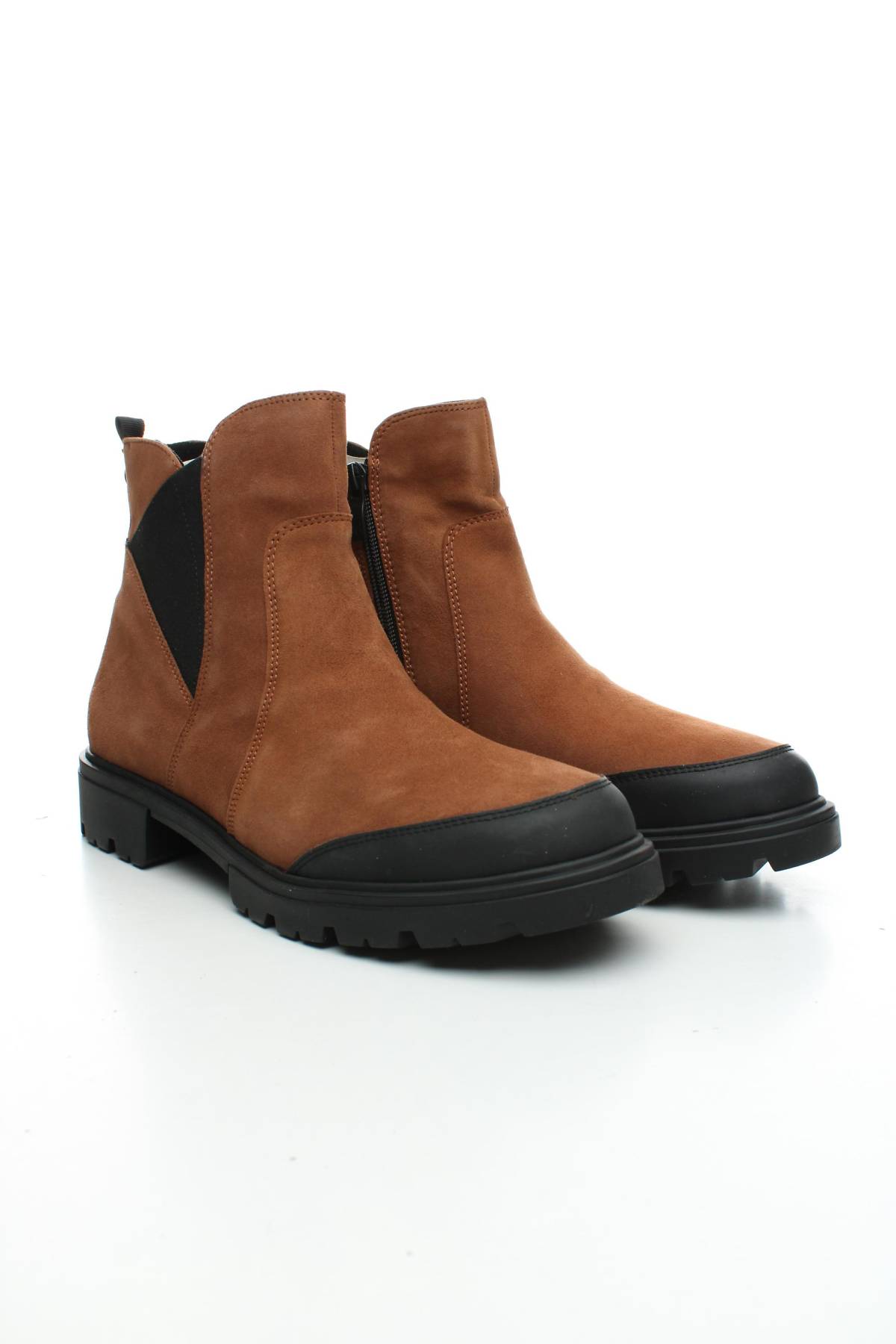 Дамски боти Caprice3