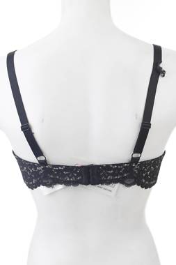 Сутиен Hunkemoller2