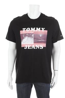 Мъжка тениска Tommy Jeans1