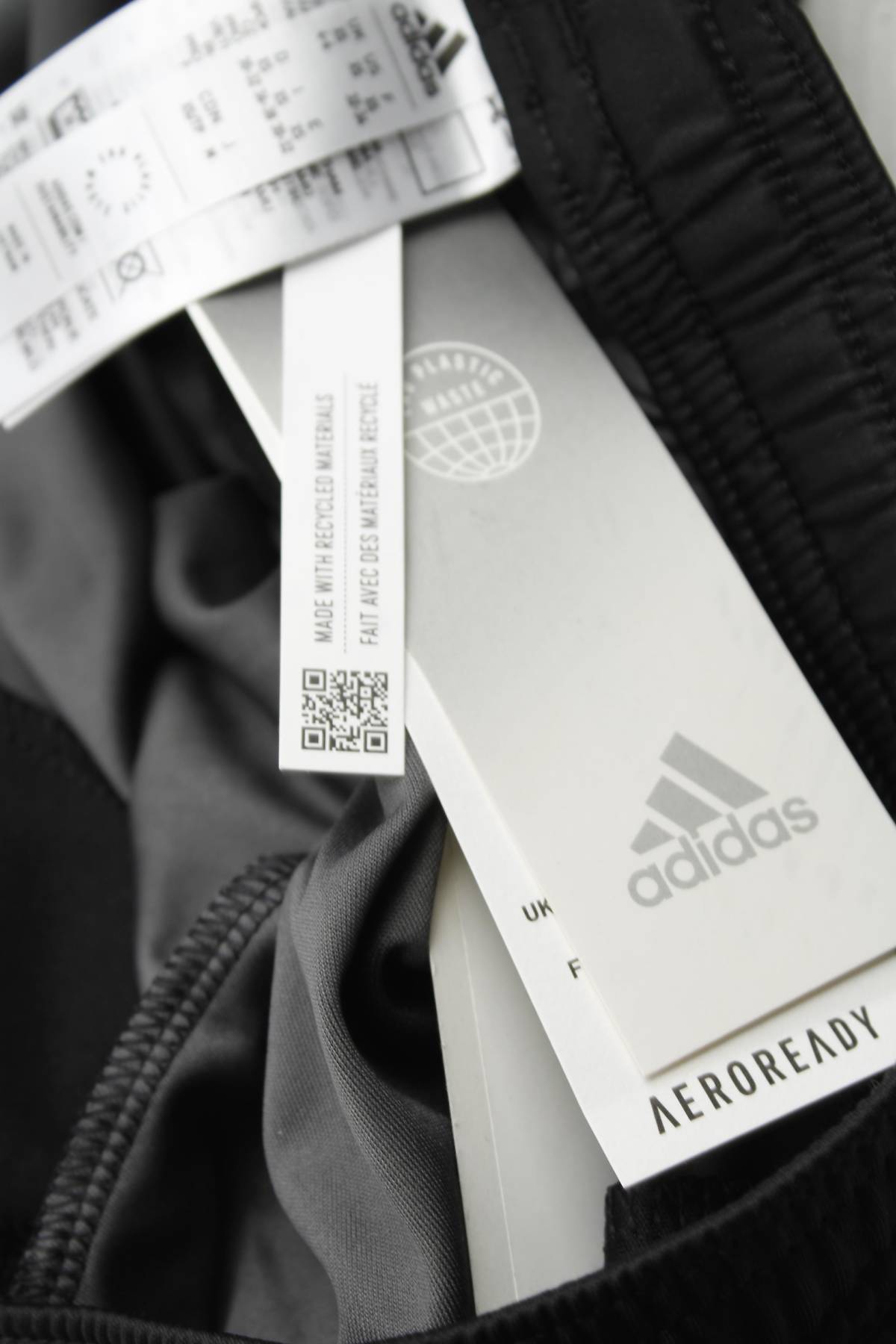 Γυναικεία σορτς Adidas3 - Contourshop.gr Γυναικεία σορτς Adidas3