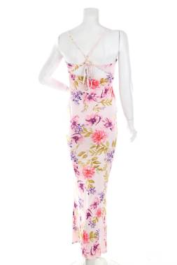 Рокля Boohoo2 - Contour.bg Рокля Boohoo2