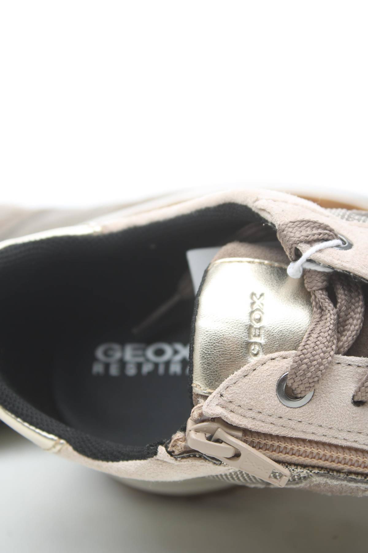 Дамски обувки Geox5