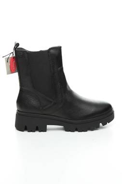 Дамски боти Tamaris1