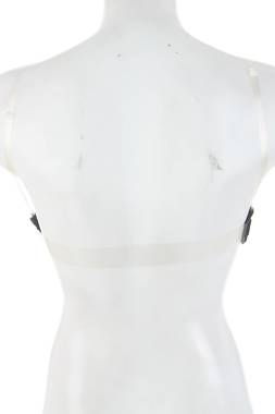 Сутиен Hunkemoller2