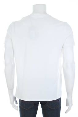 Мъжка тениска Guess2