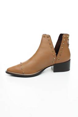 Дамски боти Steve Madden2 - Contour.bg Дамски боти Steve Madden2