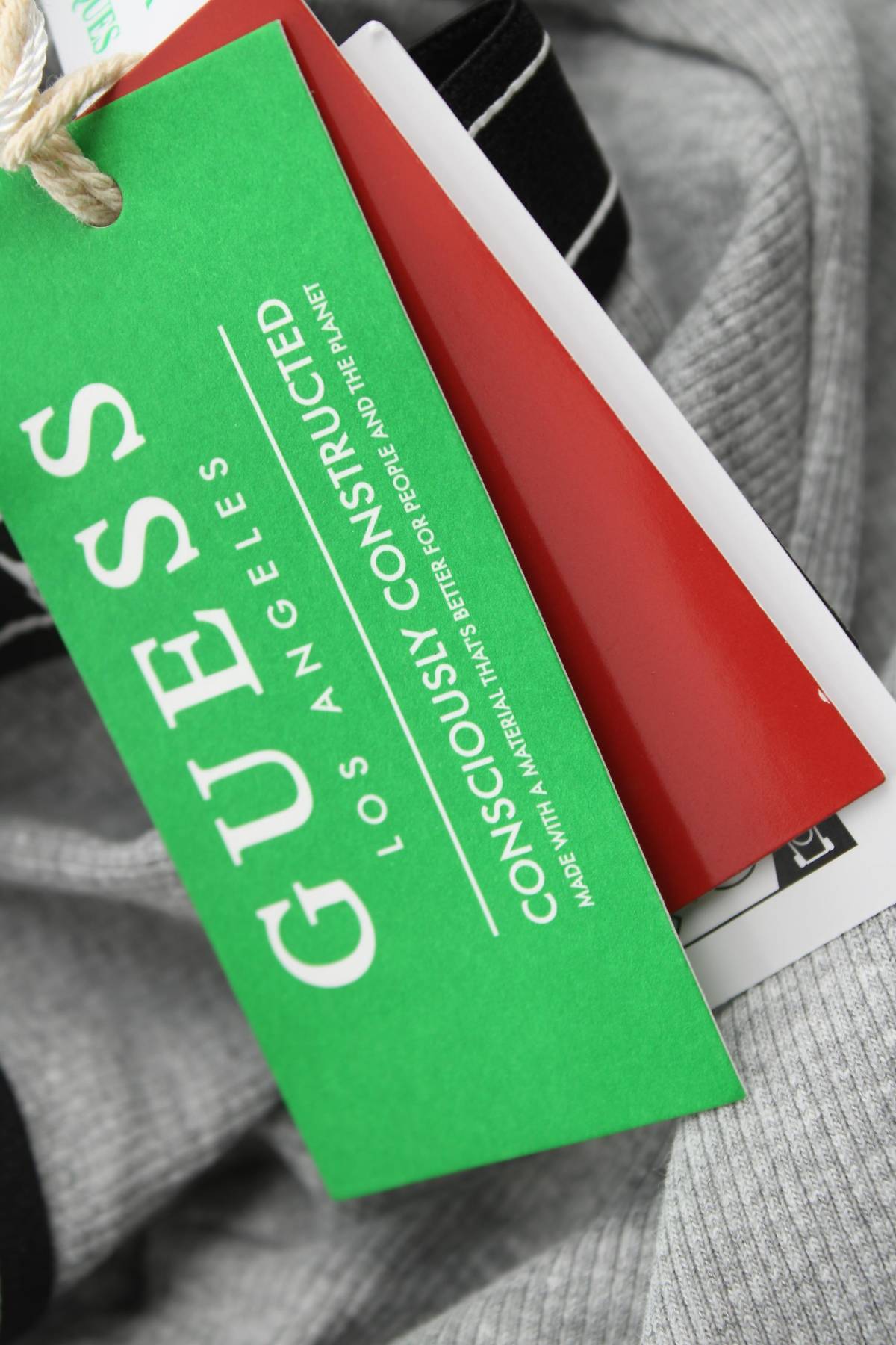 Γυναικεία μπλούζα Guess3