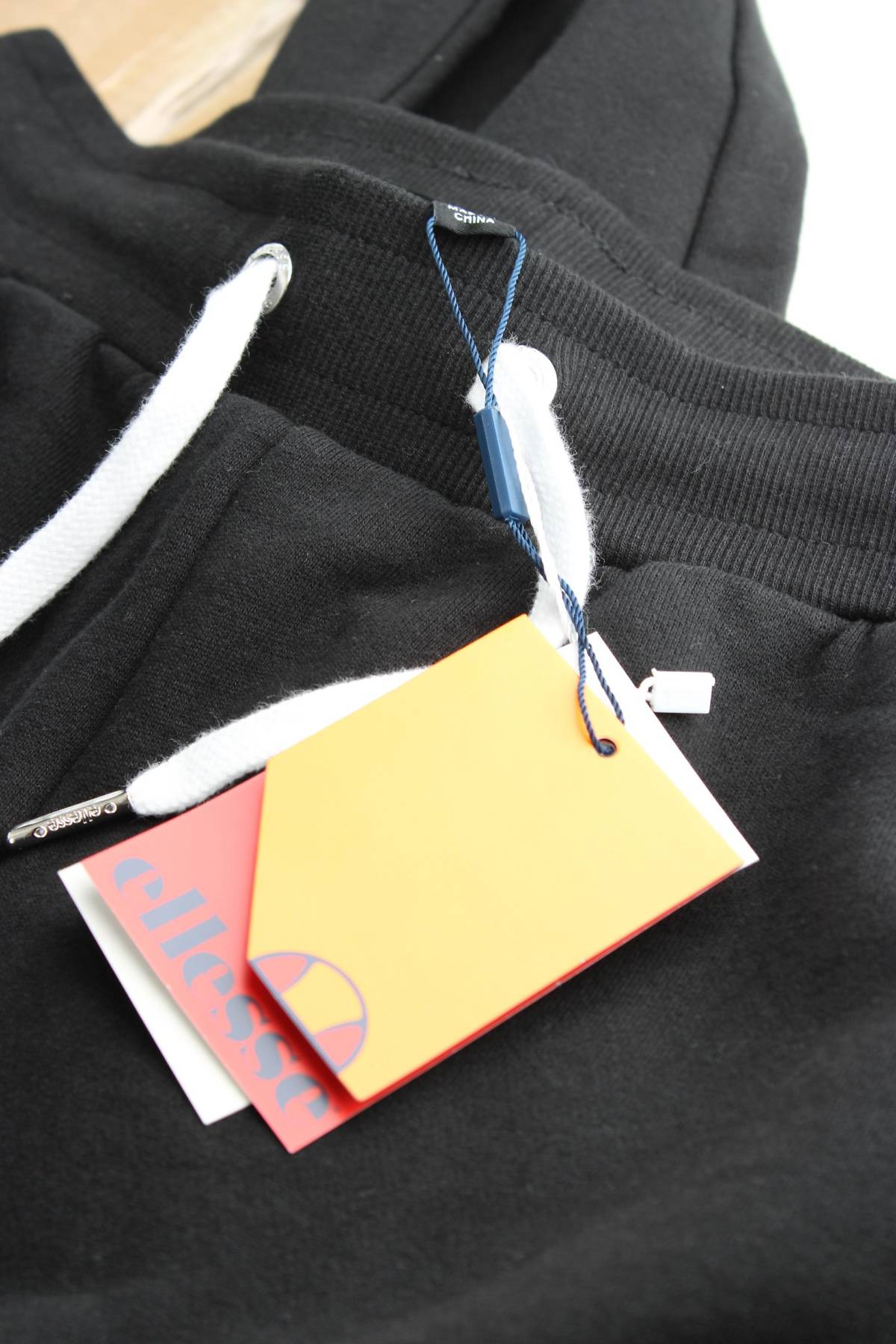 Ανδρικό αθλητικό παντελόνι Ellesse3