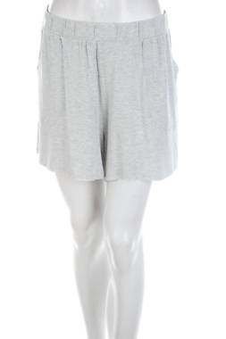 Дамски къс панталон Etam1