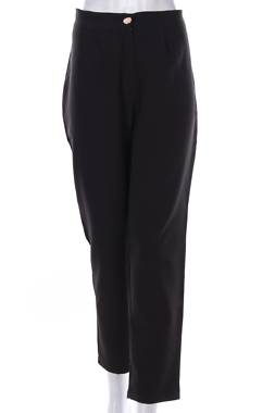 Дамски панталон Boohoo1 - Contour.bg Дамски панталон Boohoo1