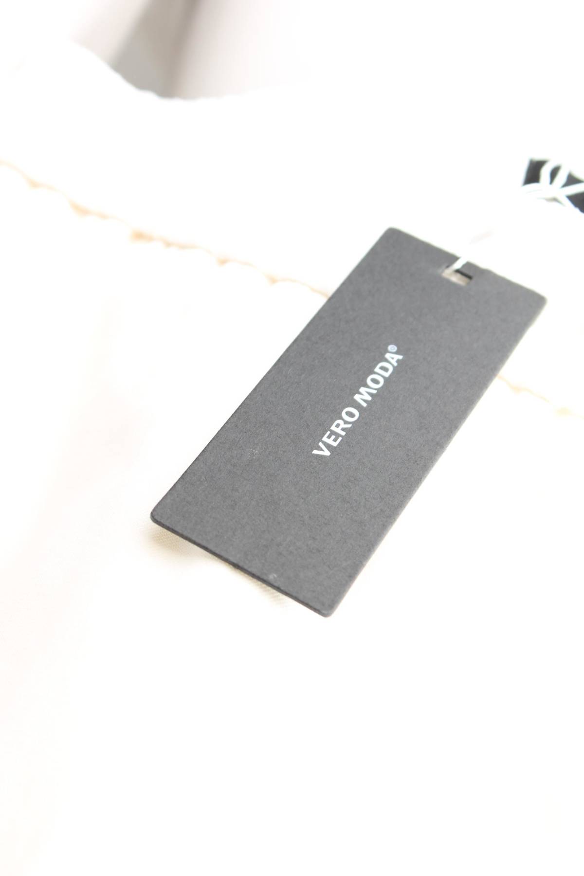 Дамски панталон Vero Moda3