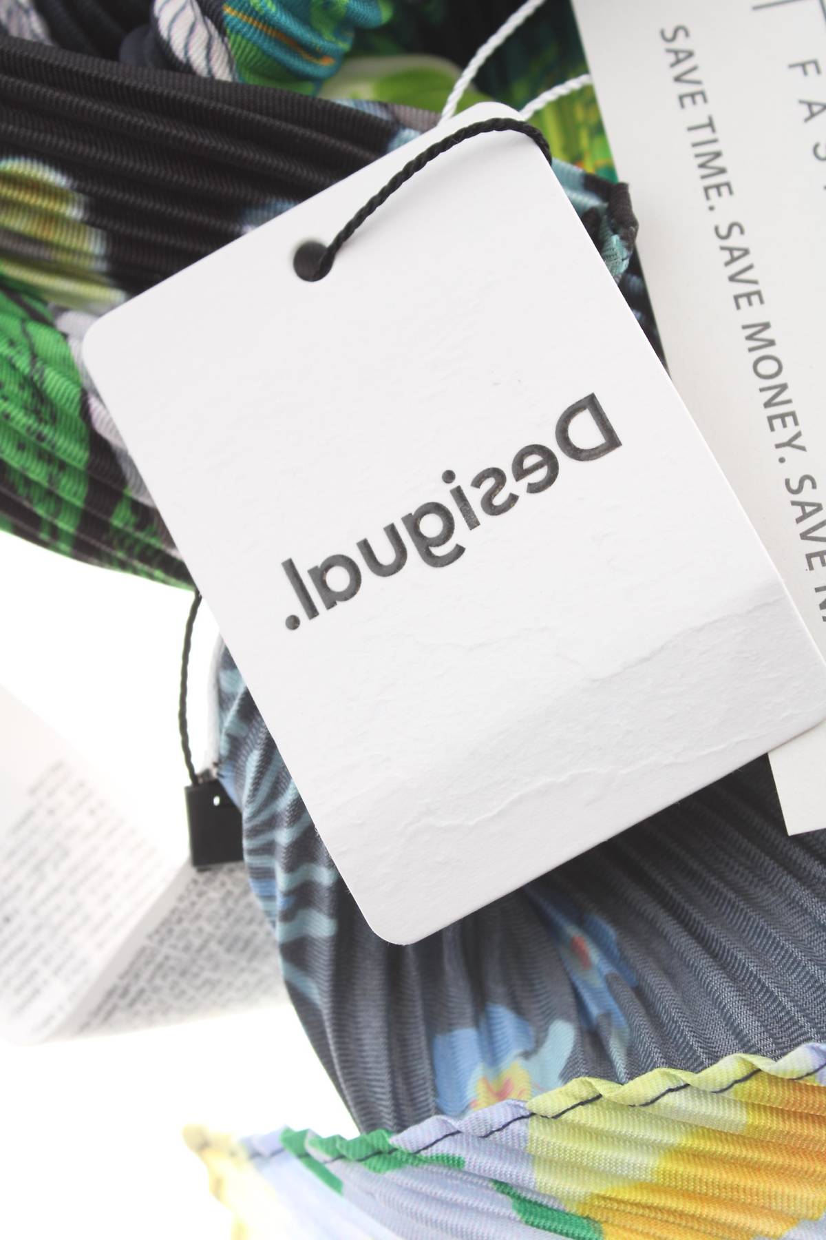 Φουλάρι Desigual3 - Contourshop.gr Φουλάρι Desigual3