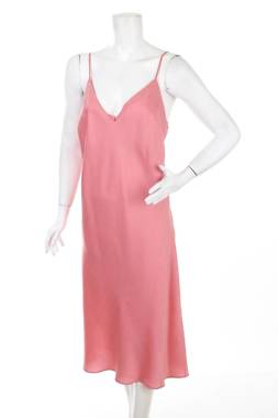 Дамска нощница Triumph1