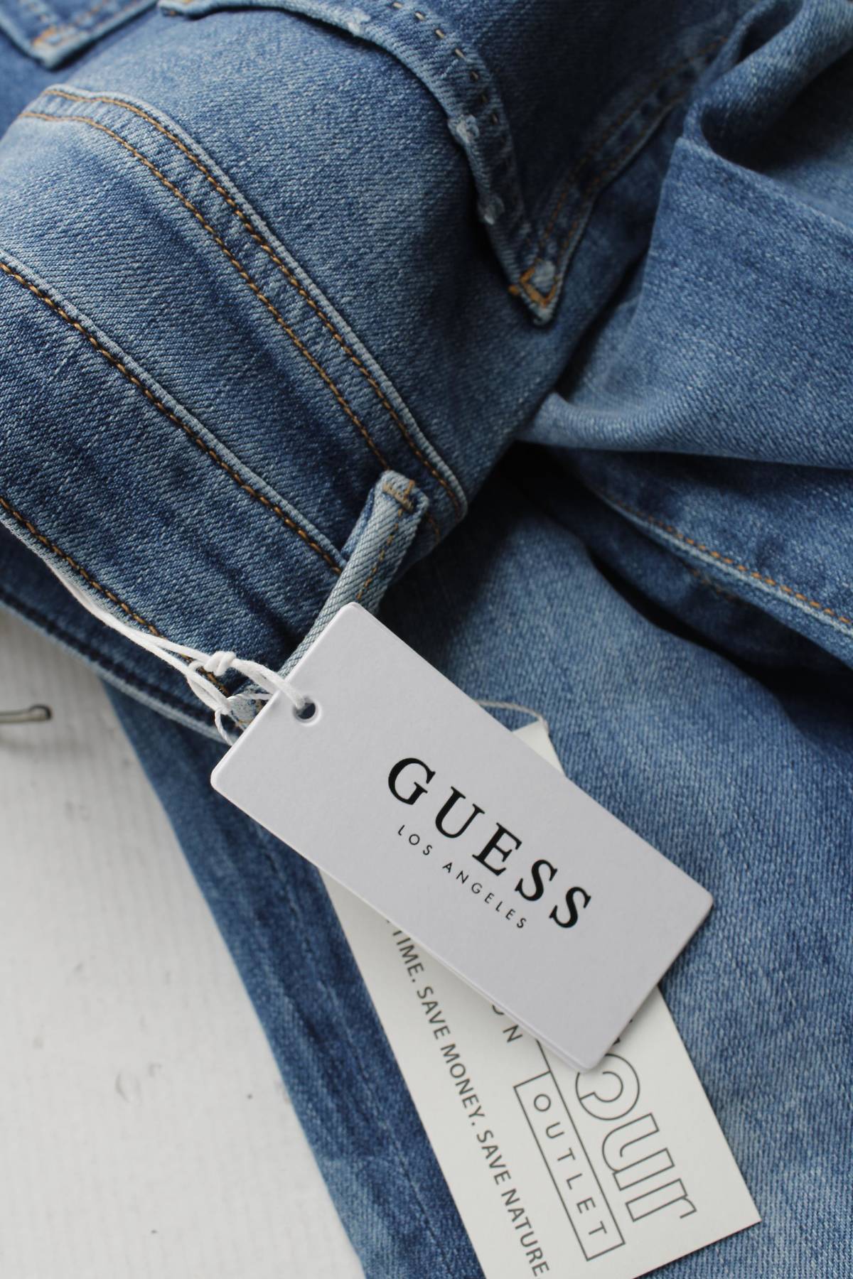 Дамски дънки Guess3