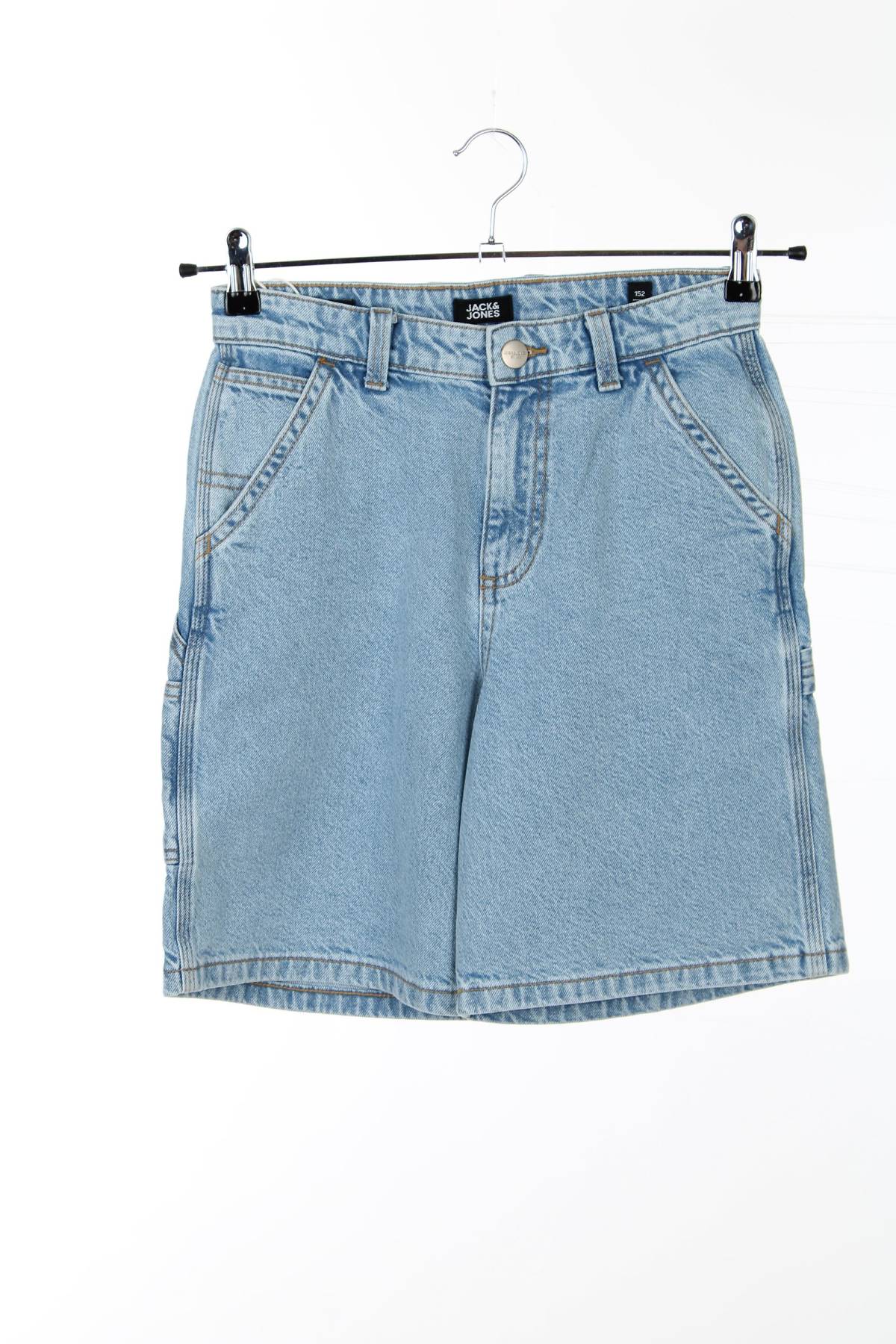 Τζιν σορτσάκια Jack & Jones1