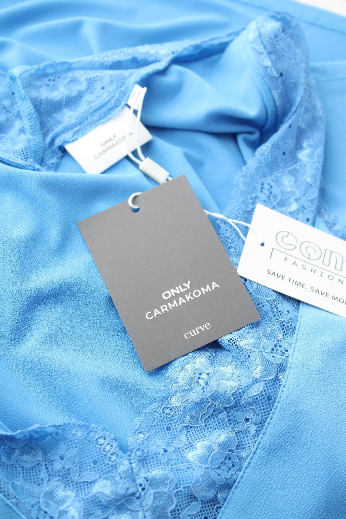 Γυναικείο αμάνικο Only Carmakoma3