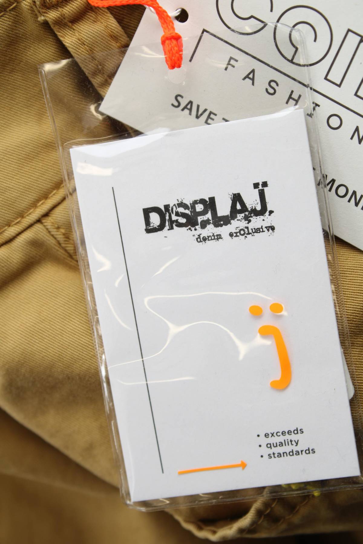 Ανδρικό σορτσάκι Displaj3 - Contourshop.gr Ανδρικό σορτσάκι Displaj3