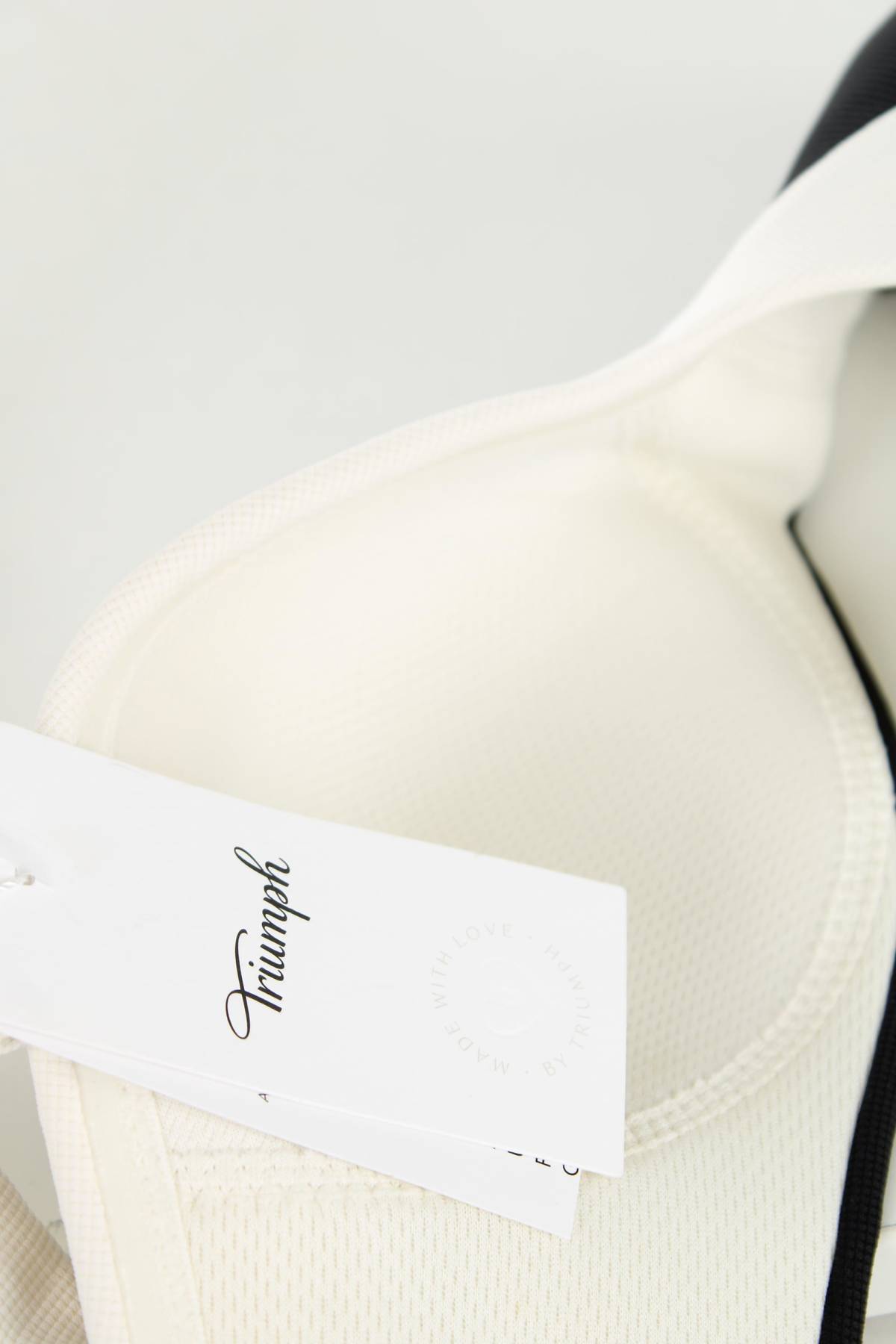 Бански горнище Triumph3 - Contour.bg Бански горнище Triumph3