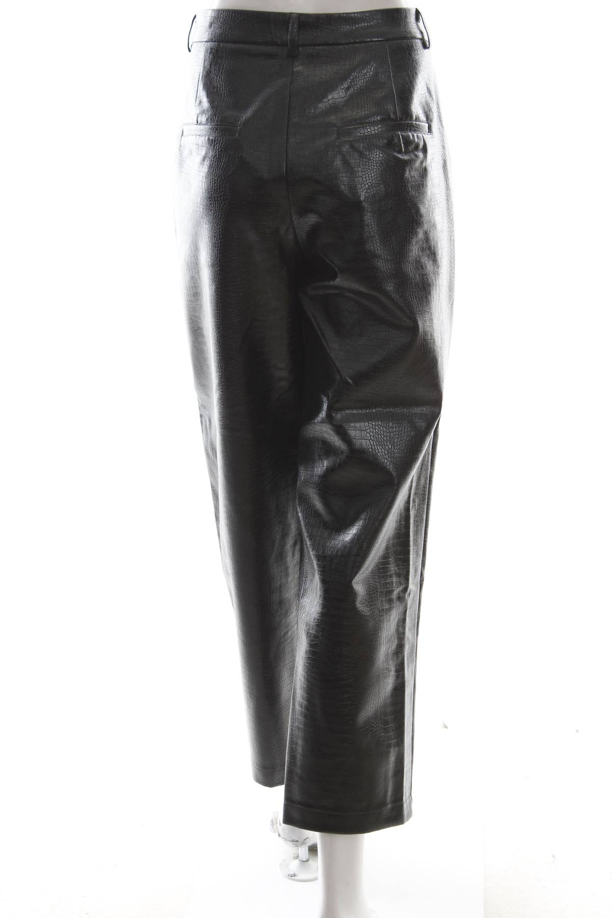 Γυναικείο δερμάτινο παντελόνι River Island2 - Contourshop.gr Γυναικείο δερμάτινο παντελόνι River Island2