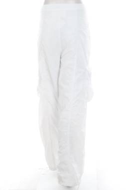 Γυναικείο παντελόνι Calvin Klein Jeans2 - Contourshop.gr Γυναικείο παντελόνι Calvin Klein Jeans2