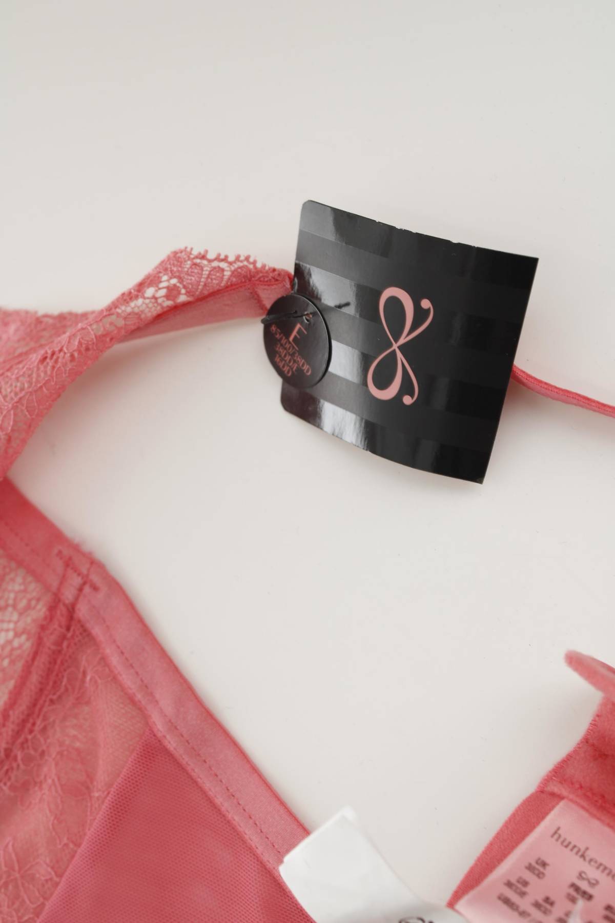 Сутиен Hunkemoller3 - Contour.bg Сутиен Hunkemoller3