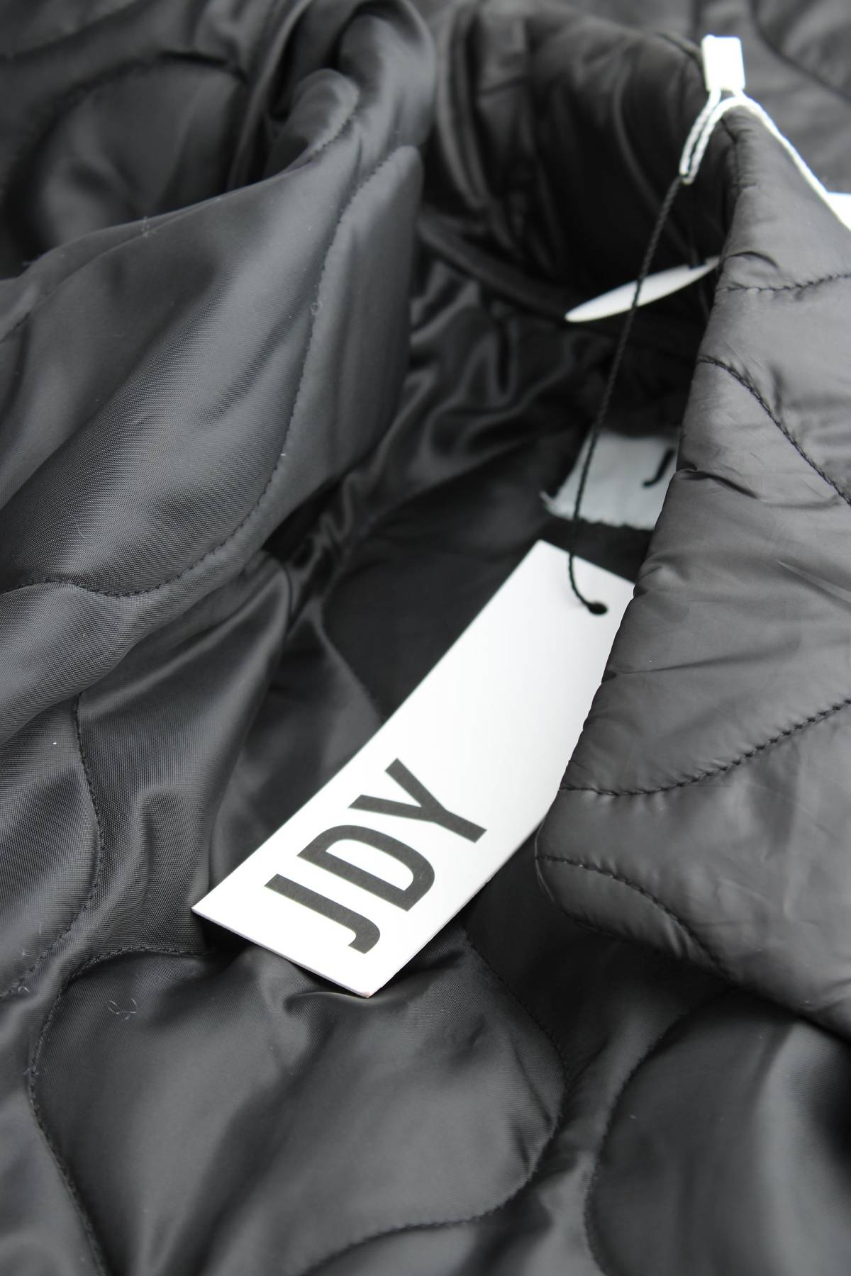 Γυναικείο μπουφάν Jdy4