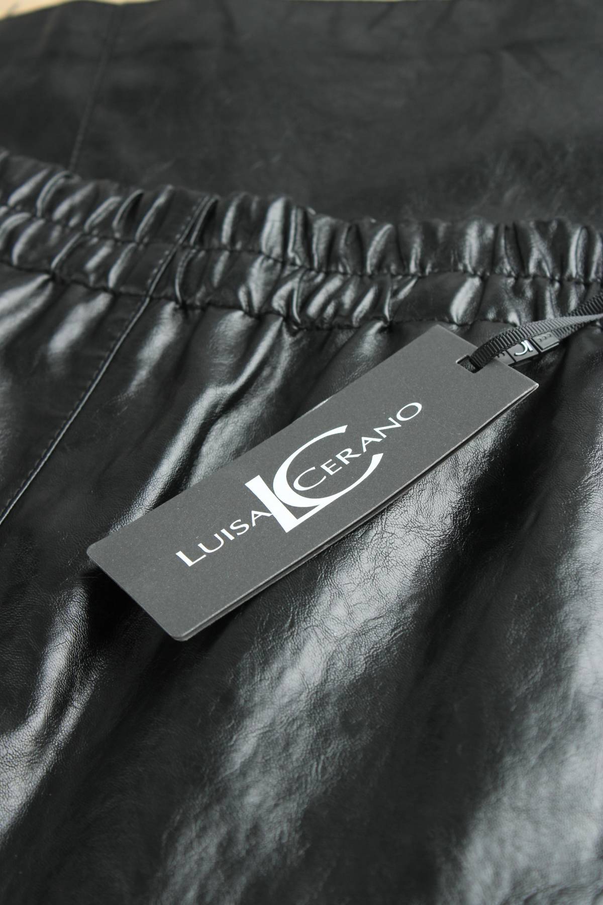 Δερμάτινη φούστα Luisa Cerano3