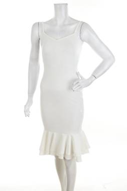 Рокля Boohoo1