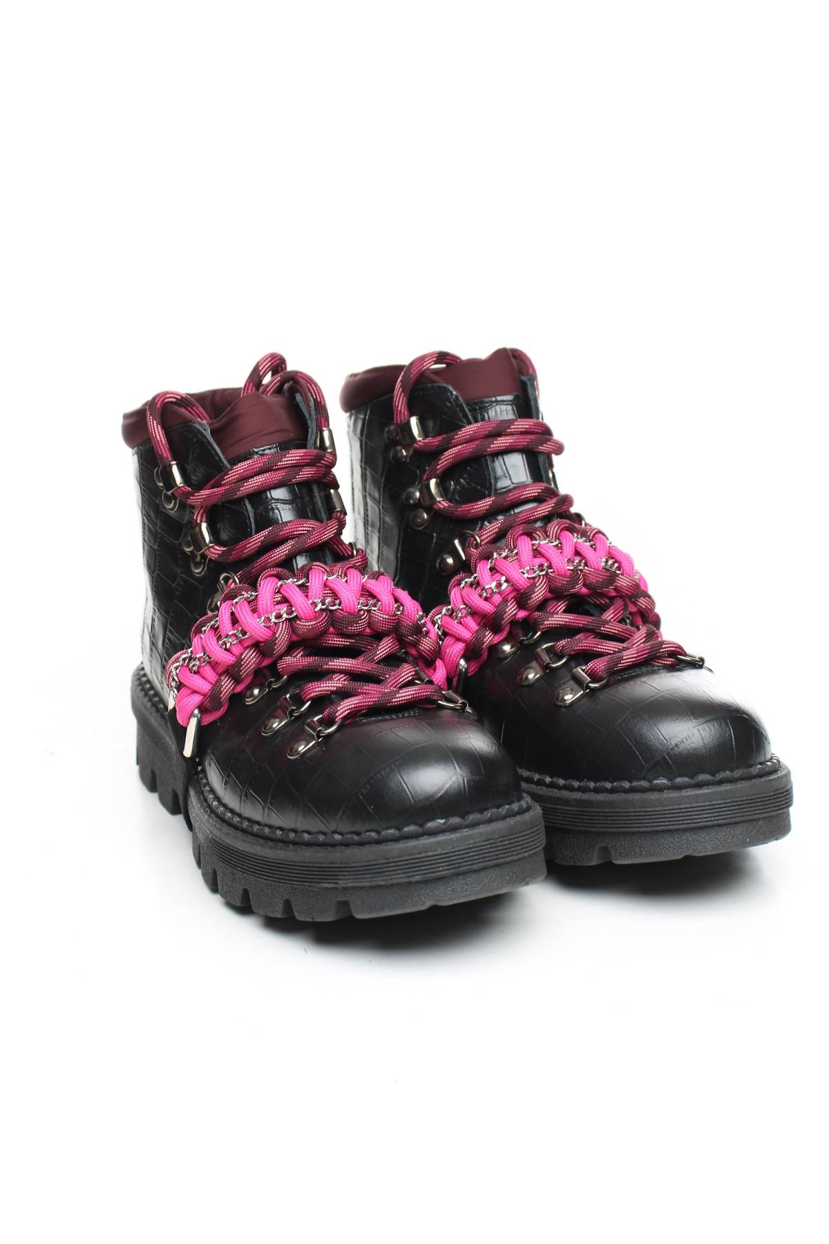 Туристически обувки Pinko3