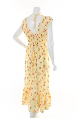 Φορέματα Asos Design2