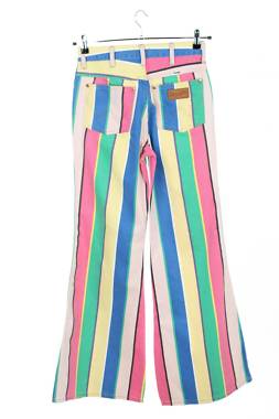 Дамски дънки Wrangler2